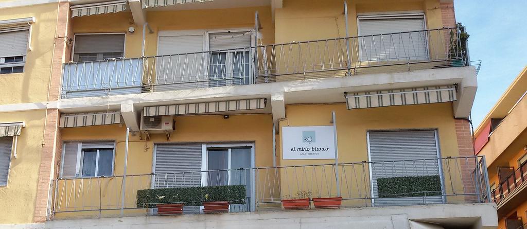 Apartamento El Mirlo Blanco Βιγιένα Εξωτερικό φωτογραφία